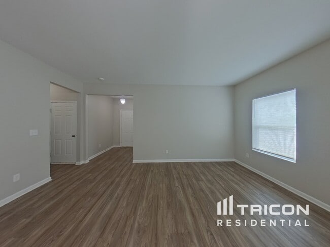 Building Photo - 2648 Andes Dr