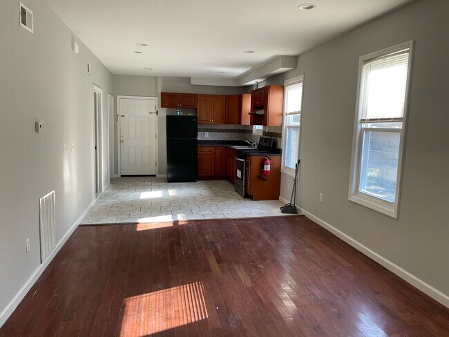 Building Photo - 227 Ripley Pl