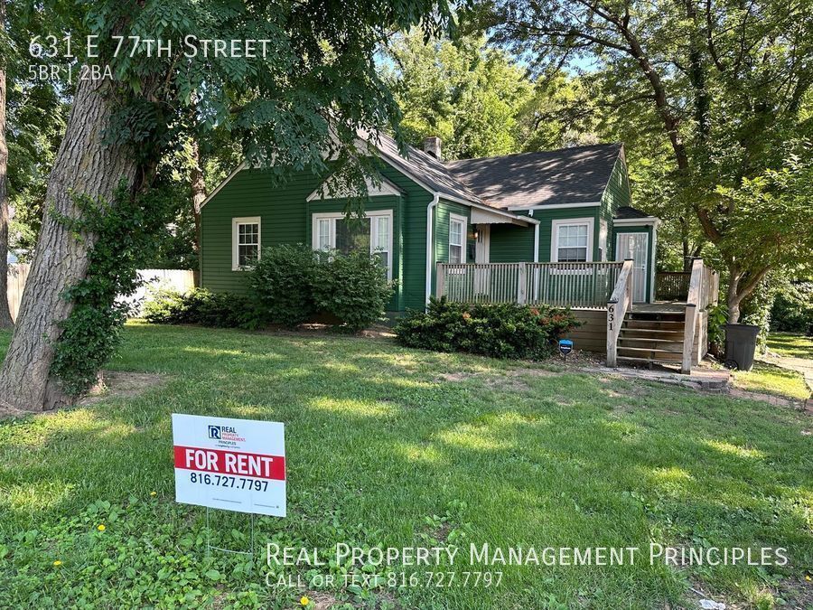 Foto principal - 631 E 77th St