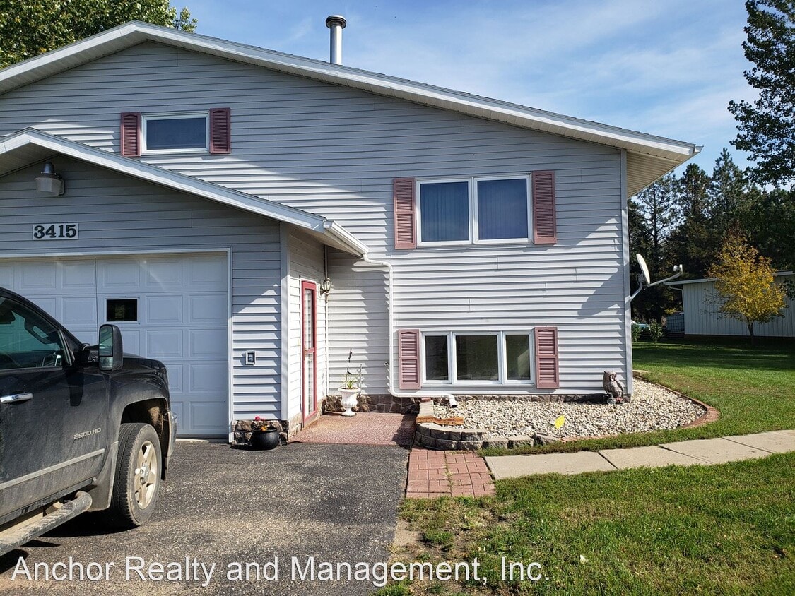 Primary Photo - 3 br, 2 bath House - 3415 47th St SE