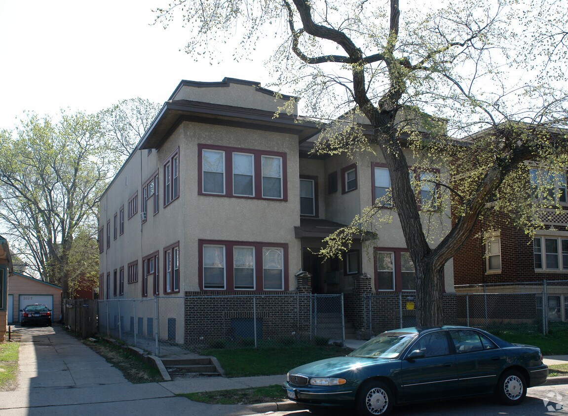 Foto del edificio - 3121 3rd Ave S