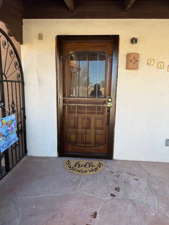 Entrada principal - 519 Camino Cabra