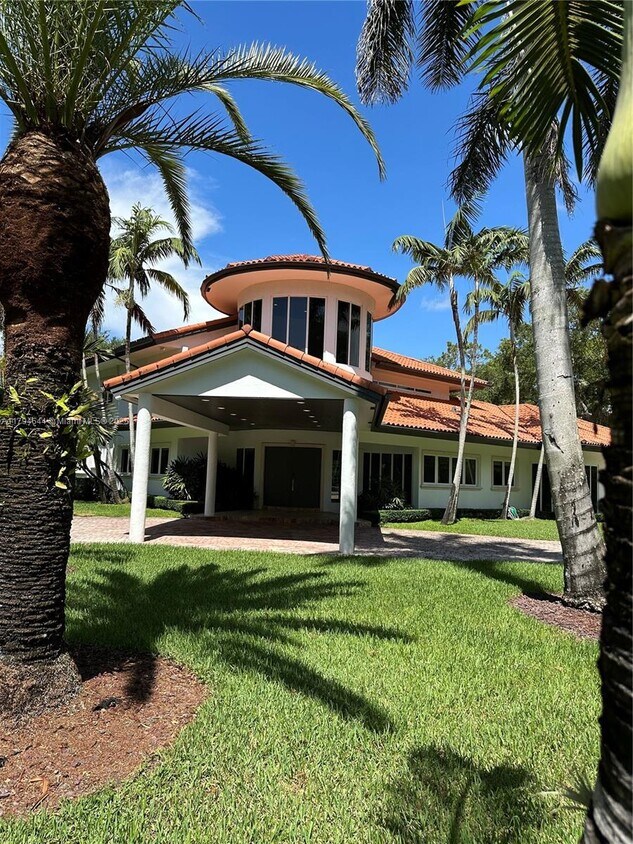 Foto principal - 10600 SW 69th Ave