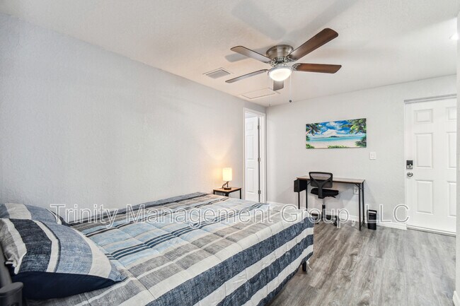 Foto del edificio - 10033 Brunswick Ln