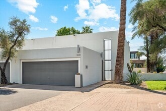 Building Photo - 3241 E Camelback Rd