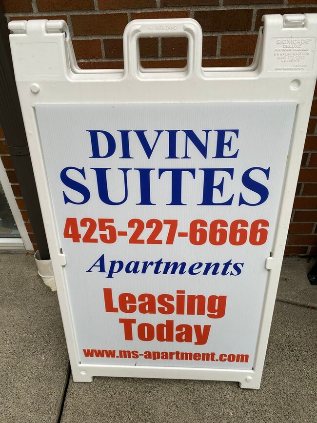 Interior Photo - Divine Suites at Downtown Renton