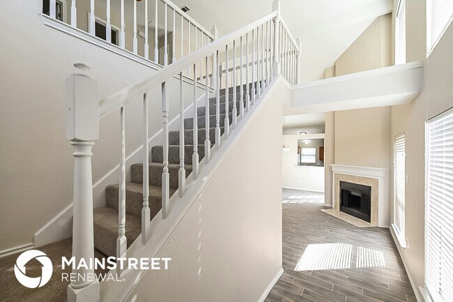 Foto del edificio - 711 Meadowcreek Ct