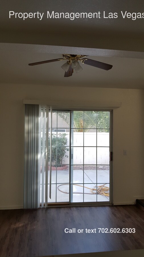 Building Photo - 2828 Floral Peak Dr