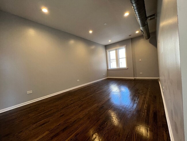 Building Photo - 2014 N Keystone Ave