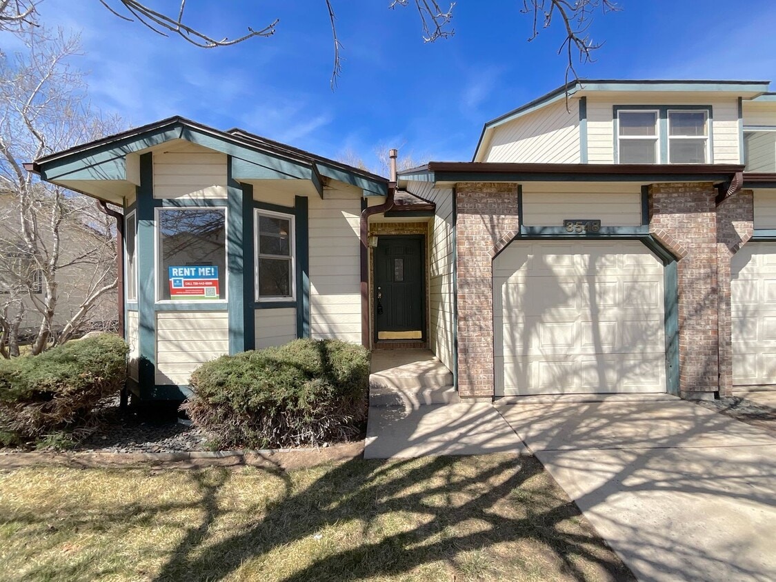 4 Bedroom Townhome Available Near S Academy Blvd & E Fountain Blvd! - 4 Bedroom Townhome Available Near S Academy Blvd & E Fountain Blvd!