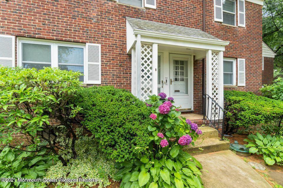 77 Manor Dr, Red Bank, NJ 07701 Condo for Rent in Red Bank, NJ