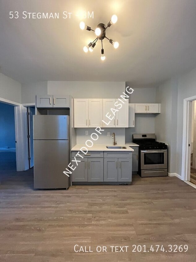 Foto principal - 53 Stegman St