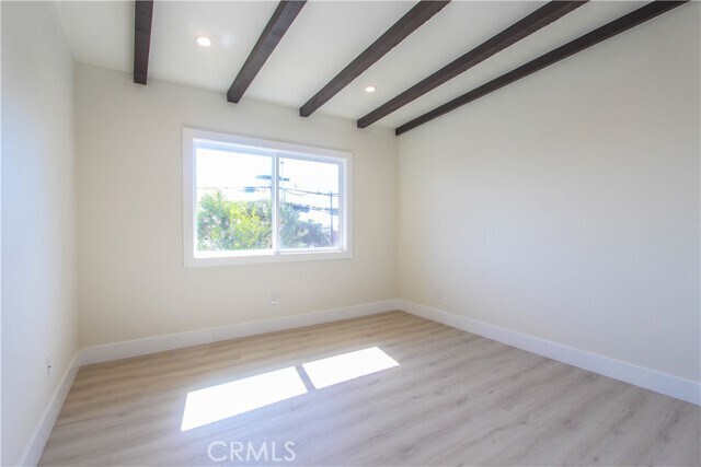Building Photo - 25021 La Cresta Dr