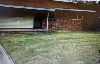 Building Photo - 1502 Baker St