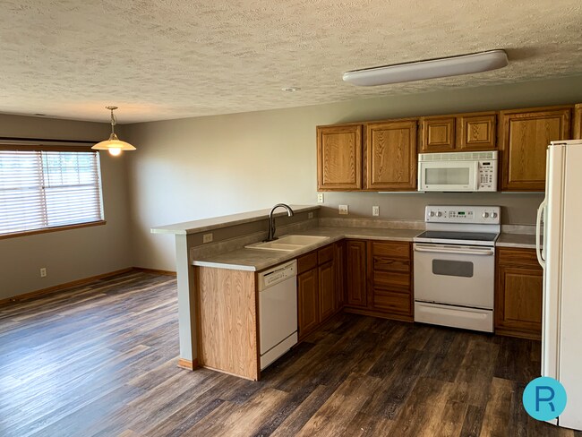 Foto del edificio - 8851 Venice Ln