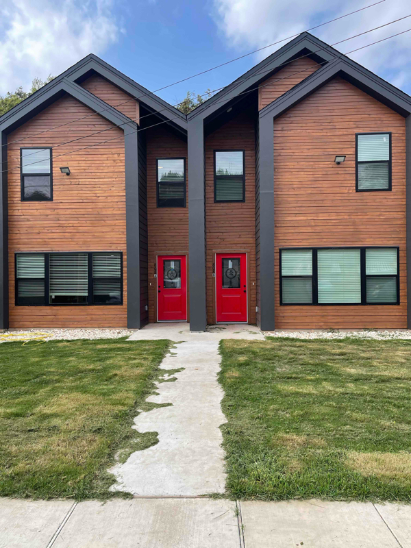 Foto principal - 808 E Mitchell St