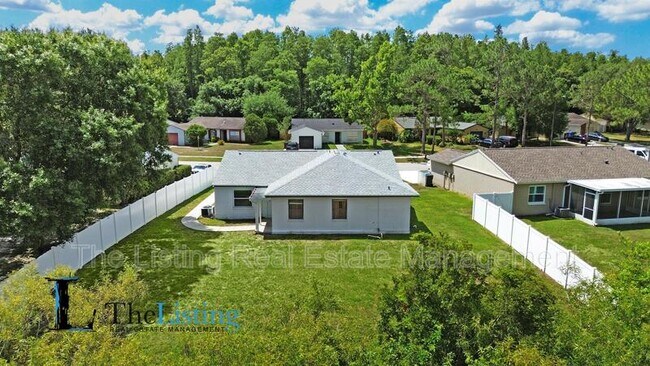 Building Photo - 5715 Kneeland Ln