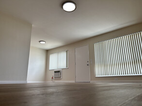 Tanglewood Apartments photo'