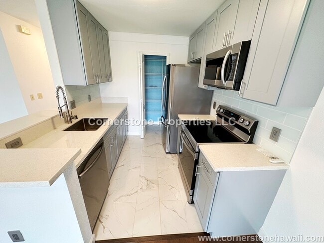 Foto del edificio - 94-638-638 Lumiaina St