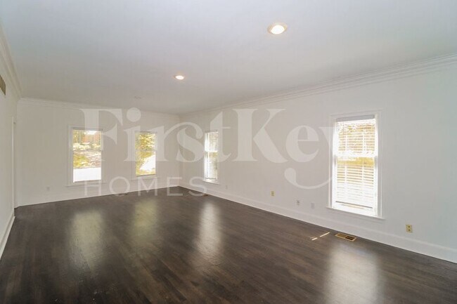 Foto del edificio - 1551 River Farms Cove