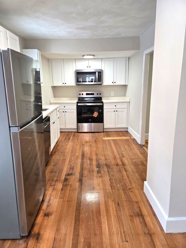 Foto del edificio - 89 Armistice Blvd