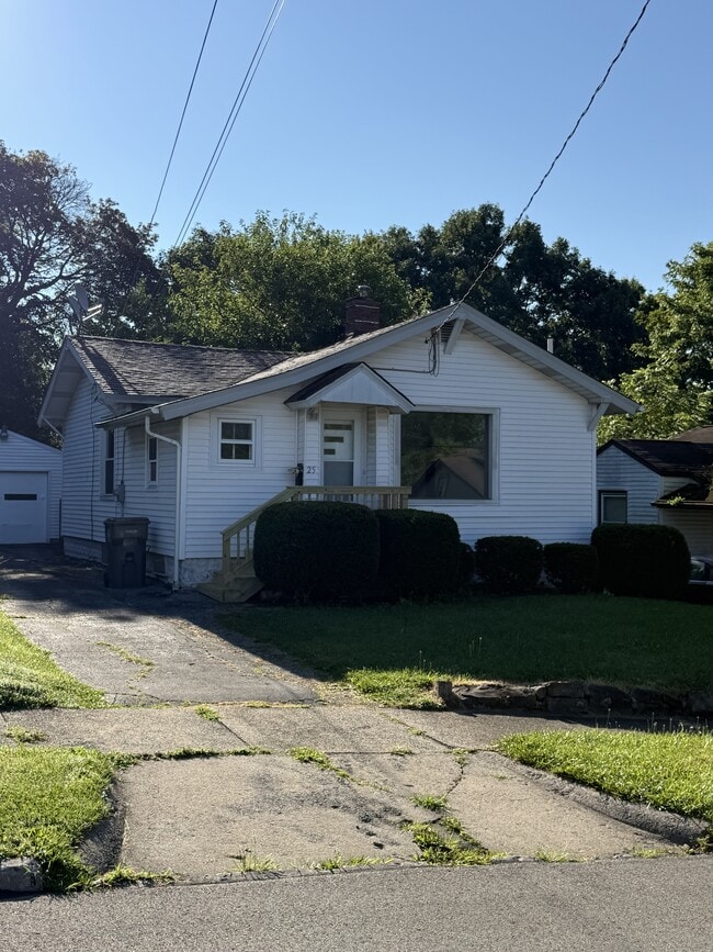 Building Photo - 25 S Osborn Ave