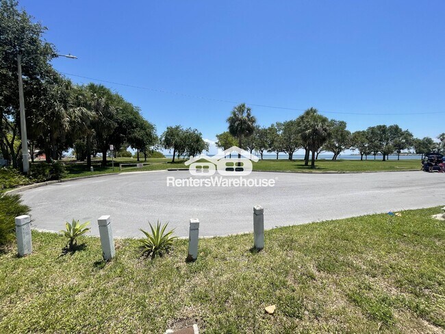 Foto del edificio - 1505 Beach Dr SE