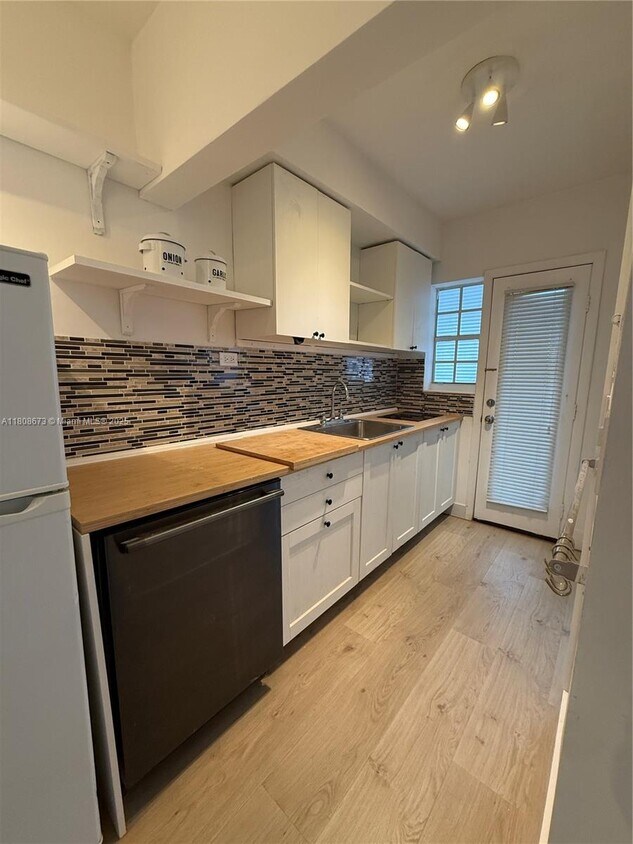 Foto principal - 330 74th St