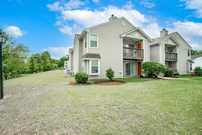 Building Photo - 1713 Rock Bridge Mews