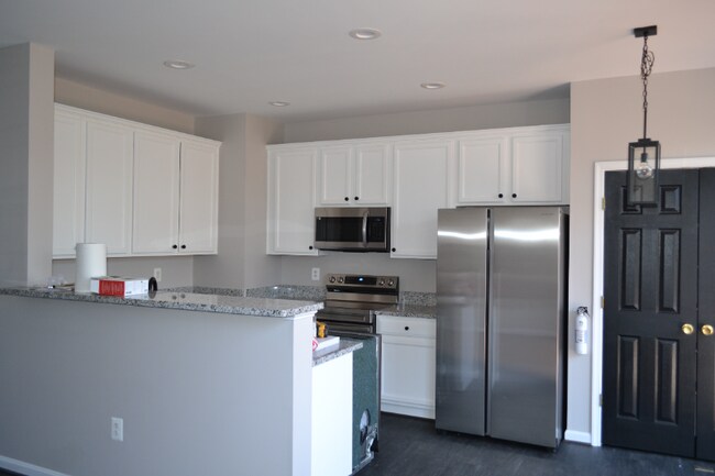 Foto del edificio - 103 Hillside Ct