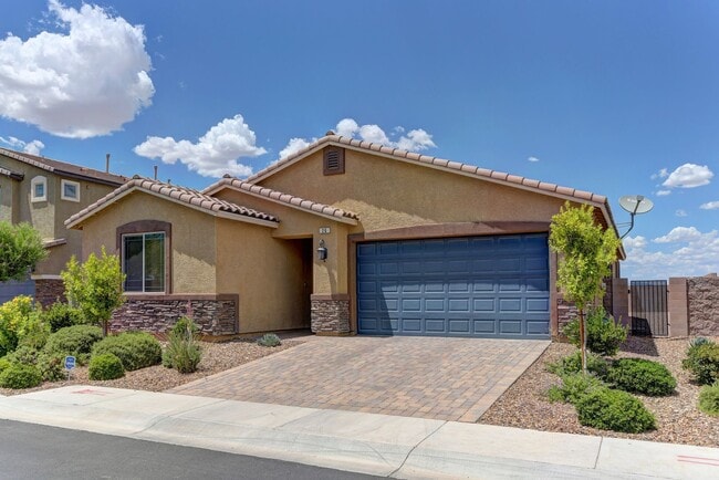 Building Photo - Cul De Sac Featuring Stunning 4 Bedroom, 2...