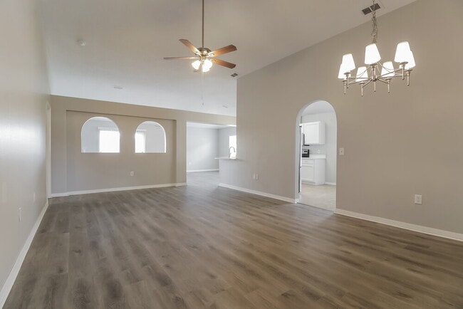 Building Photo - 2611 Quail Pond Way