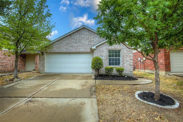 Building Photo - 11513 Petunia Dr