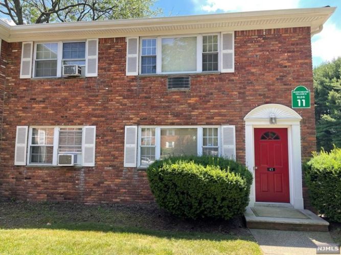 Primary Photo - 43B Atherton Ct