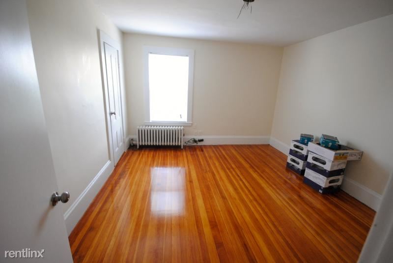 52 Dickens St, Dorchester, MA 02122 Condo for Rent in Dorchester, MA