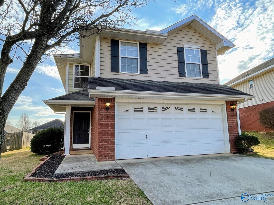 Foto principal - 29712 Robert Lee Ct