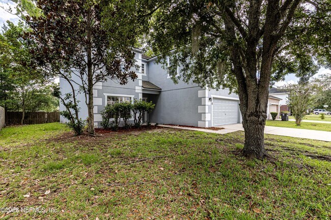 Foto del edificio - 8014 Ridgehill View Rd