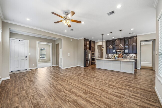 Foto del edificio - 9908 Prairie House Ln