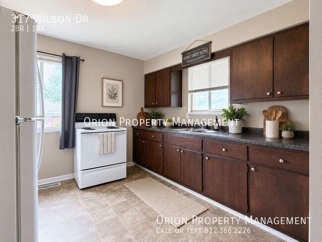 Building Photo - 317 Wilson Dr