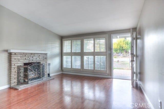 Foto del edificio - 8860 E Greenwood Ave