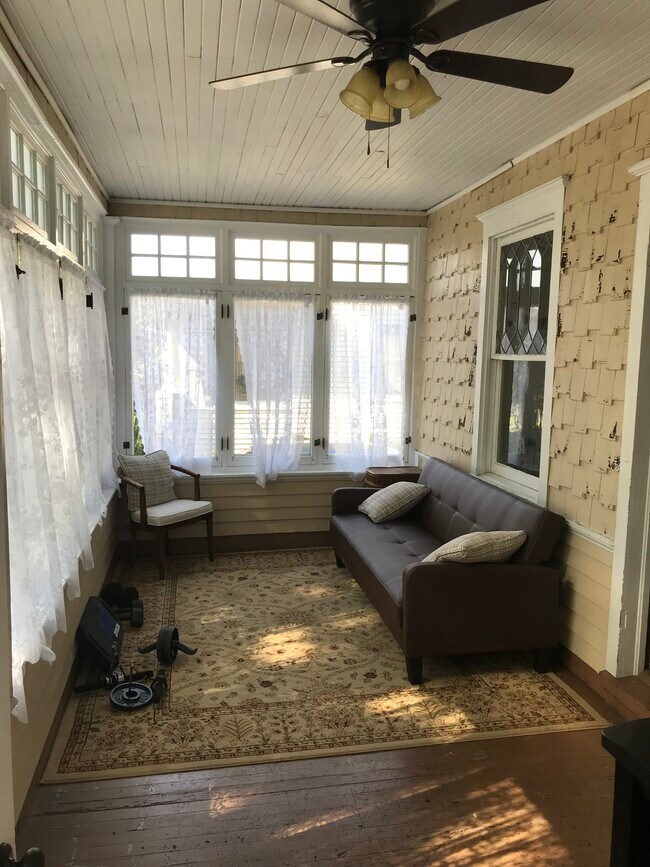 411 4th Ave Unit A first floor, Haddon Heights, NJ 08035 411 4th Ave