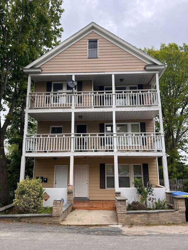 Foto del edificio - 339 Wilson St