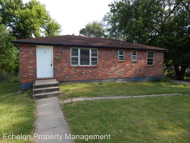 Building Photo - 725 Pottawatomie St