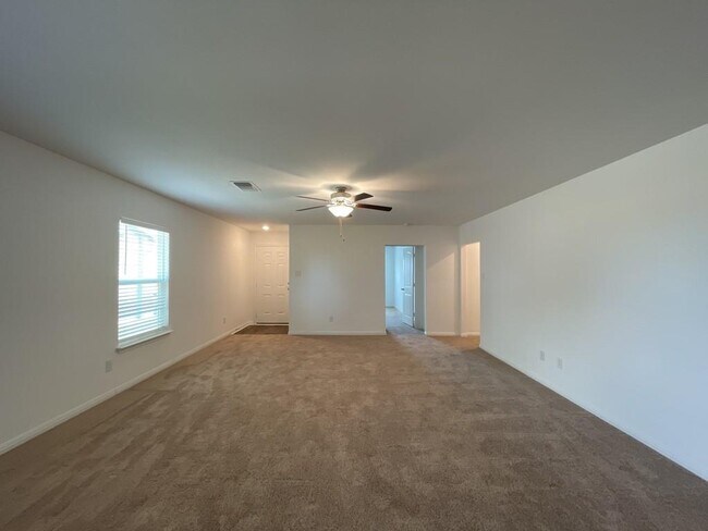 Foto del edificio - 17804 Speculator Ln