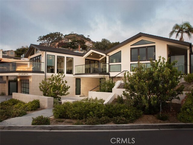 Building Photo - 27 N La Senda Dr
