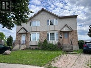 Building Photo - 271 Fleming Dr