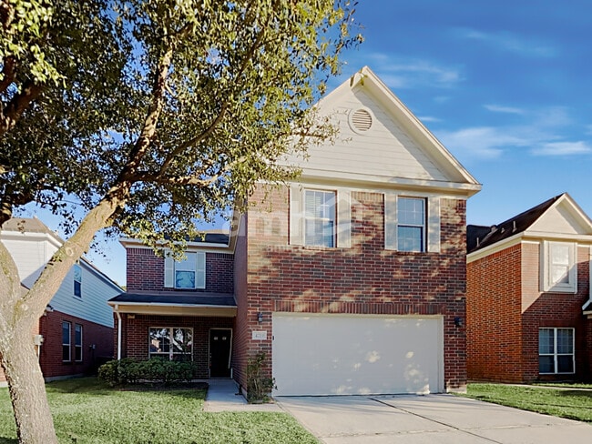 Building Photo - 4719 Blue Spruce Hill St