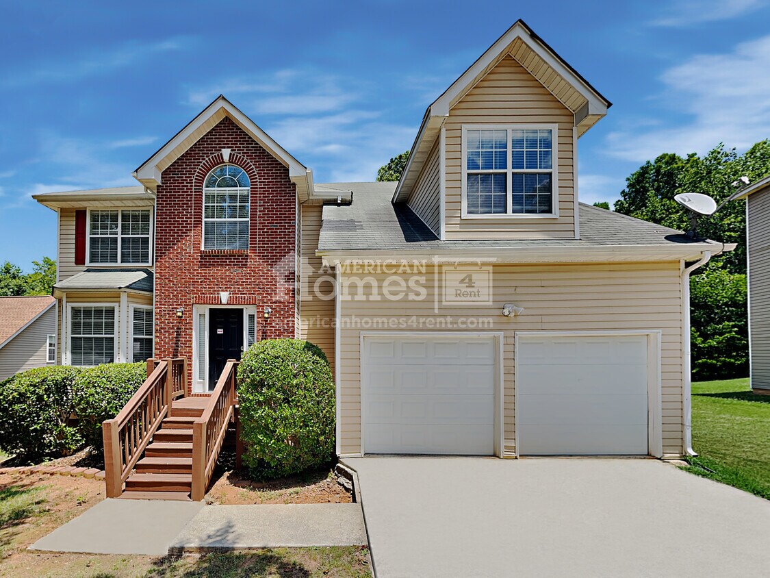 3094 Point House Rental in Douglasville, GA