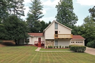 Building Photo - 2100 Old Forge Way