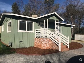 Building Photo - 3855 Olive St